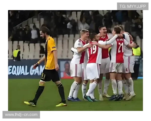 日本队力克巴西劲旅旅欧国脚连夜返欧展现出极佳竞技状态